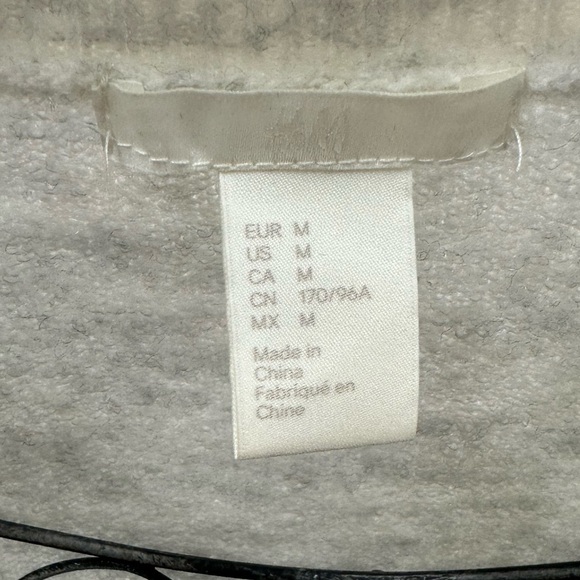 H&M grey sequin love sweater size M - Picture 4 of 8